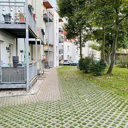 Gemuetliches Apartment, Seenaehe, Wm, Wlan, Balkon Markkleeberg Exteriör bild